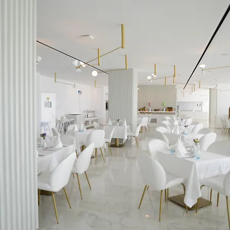 Otel Ivi Mare - Designed For Adults By Louis Geroskipou