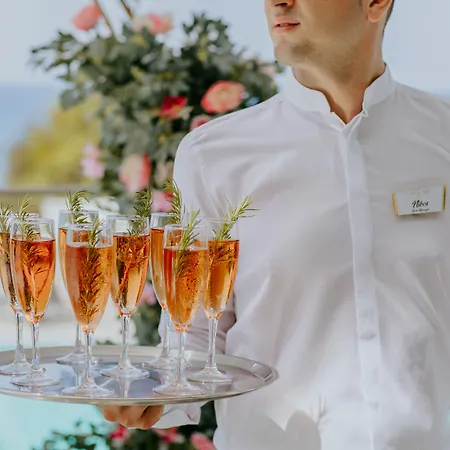 Ivi Mare - Designed For Adults By Louis 5*