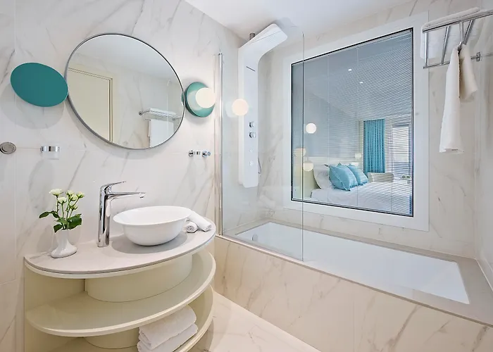 Ivi Mare - Designed For Adults By Louis Geroskipou