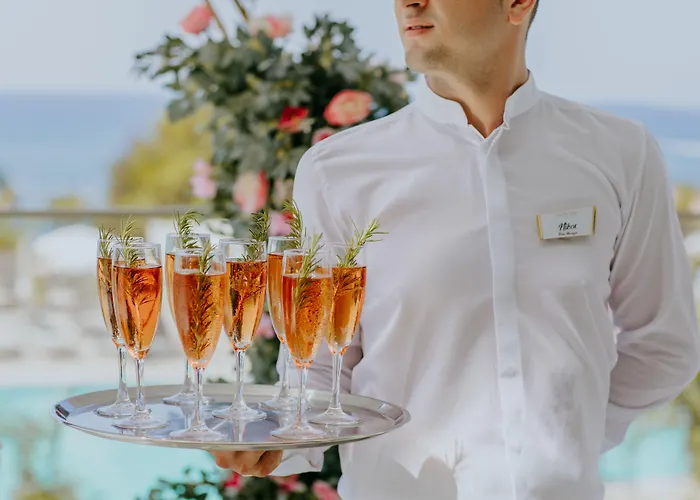 Ivi Mare - Designed For Adults By Louis 5*