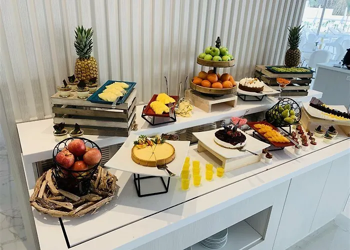 Hotel Ivi Mare - Designed For Adults By Louis Geroskipou