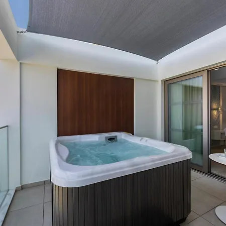 Ivi Mare - Designed For Adults By Louis 5* Geroskipou