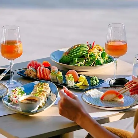 Ivi Mare - Designed For Adults By Louis 5* Geroskipou
