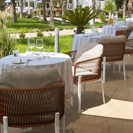 Ivi Mare - Designed For Adults By Louis 호텔 Geroskipou