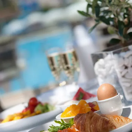 Отель Ivi Mare - Designed For Adults By Louis Geroskipou