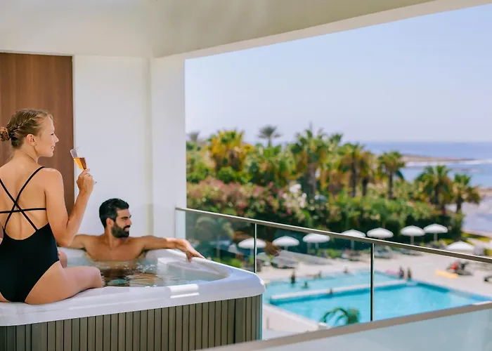 Ivi Mare - Designed For Adults By Louis 5* Geroskipou