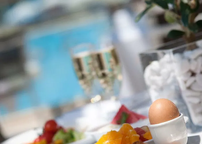 Hotel Ivi Mare - Designed For Adults By Louis Geroskipou