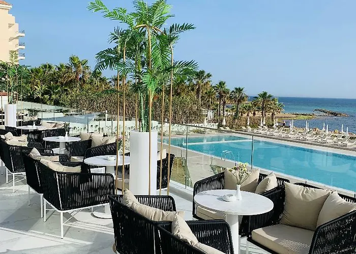 Ξενοδοχείο Ivi Mare - Designed For Adults By Louis Geroskipou